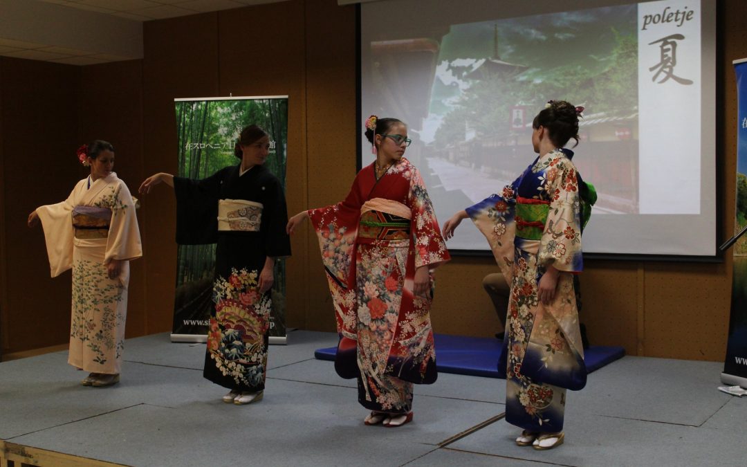 MEDNARODNA IZMENJAVA Z JAPONSKO, 2019